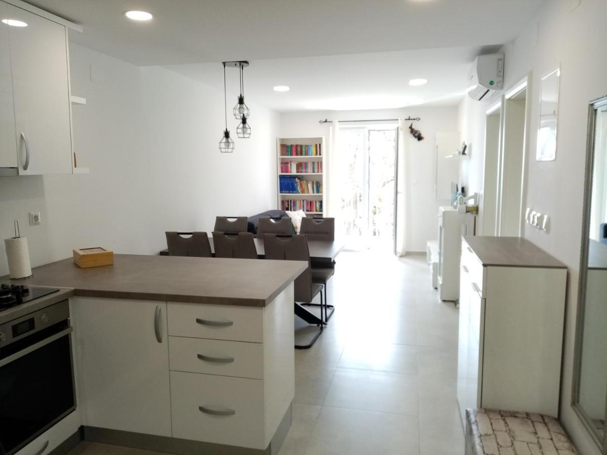דירות מליני Dvosobni Apartman Luka מראה חיצוני תמונה